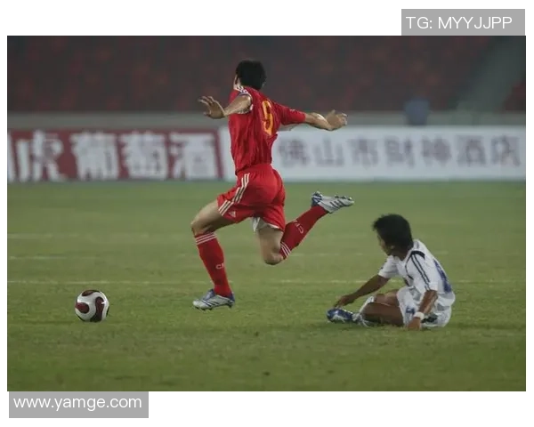 足球61号球星的崛起与影响力分析：从草根到世界舞台的奇迹之路